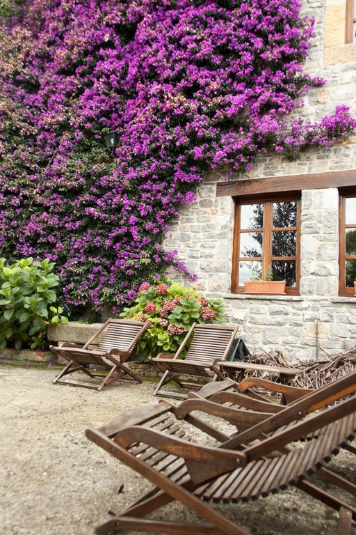 Trisqueles Y Buganvillas Villaviciosa  Dış mekan fotoğraf