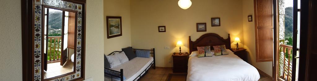 Trisqueles Y Buganvillas Villaviciosa  Dış mekan fotoğraf